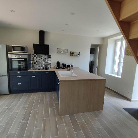 Maison De Campagne Avec Terrain Vallon-en-Sully Exterior foto
